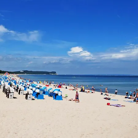 Apartment Appartementhaus Mit Balkon Im Ostseebad Goehren Wh Goehren (Ruegen)