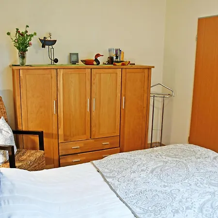 Appartementhaus Mit Balkon Im Ostseebad Wh Apartment Goehren (Ruegen)
