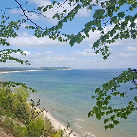 Appartementhaus Mit Balkon Im Ostseebad Wh *