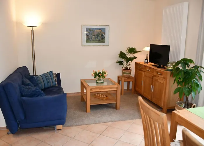 Appartementhaus Mit Balkon Im Ostseebad Wh